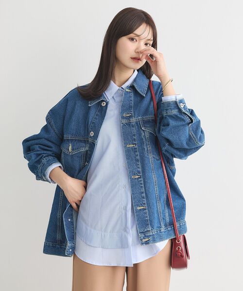 earth music&ecology(アースミュージックアンドエコロジー)の「ビッグデニムジャケット(デニムジャケット・レディース・ライトインディゴブルー/インディゴブルー・FREE)」の6枚目の写真