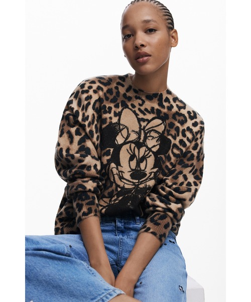 Desigual(デシグアル)の「ミニーマウス刺繍 アニマルプリント クルーネックセーター ニット(ニット/セーター・レディース・ブラウン・XS/S/M/L/XL)」の4枚目の写真