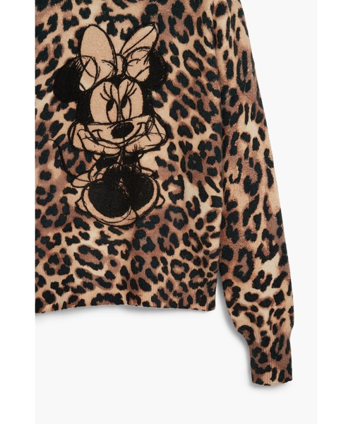 Desigual(デシグアル)の「ミニーマウス刺繍 アニマルプリント クルーネックセーター ニット(ニット/セーター・レディース・ブラウン・XS/S/M/L/XL)」の3枚目の写真