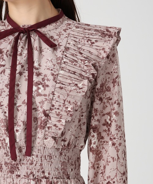 MISCH MASCH(ミッシュマッシュ)の「プリーツフリルフラワーワンピース(ワンピース・レディース・アイボリー/ピンク・M/S)」の13枚目の写真