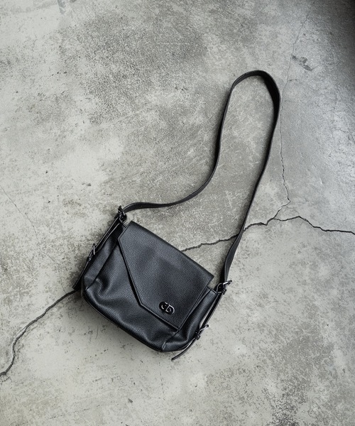 cii(シー)の「CROSS BODY BAG / クロスボディバッグ(ショルダーバッグ・メンズ・ブラック・FREE)」の11枚目の写真