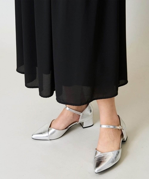 a.v.v(アーヴェヴェ)の「セパレートパンプス(その他シューズ・レディース・ブラック/シルバー/ベージュ・22.5/23.5/24.5)」の3枚目の写真