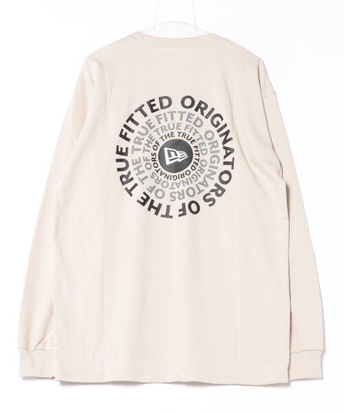 NEW ERA（ニューエラ）の「NEW ERA/ニューエラ 長袖Tシャツ レギュラーフィット ロンT 14682682/14682683/14682684（Tシャツ/カットソー・メンズ・ストーン/ホワイト/ブラック・M/L/XL/2XL）」の4枚目の写真