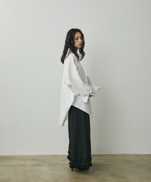 Lunea（ルネア）の「ビッグポケットデザインオーバーシャツ（シャツ/ブラウス・レディース・ブラック/ホワイト・FREE）」の14枚目の写真