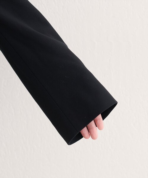 natural couture（ナチュラルクチュール）の「ベルト付きロングテーラージャケット（テーラードジャケット・レディース・ブラック/ブラウン/チャコールグレー・FREE）」の7枚目の写真