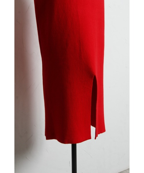 &. NOSTALGIA（アンドドットノスタルジア）の「バックスリットタイトスカート（スカート・レディース・レッド/ブラック・M）」の9枚目の写真