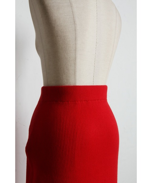 &. NOSTALGIA（アンドドットノスタルジア）の「バックスリットタイトスカート（スカート・レディース・レッド/ブラック・M）」の8枚目の写真