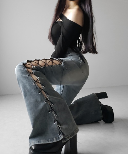 me+em select(ミームセレクト)の「【 新サイズ追加4size/2color 】レースアップカットアウトストレッチフレアデニム / lace up cutout stretch flare denim(デニムパンツ・レディース・ブラック/ブルー・SMALL/LARGE/MEDIUM/X-SMALL)」の15枚目の写真