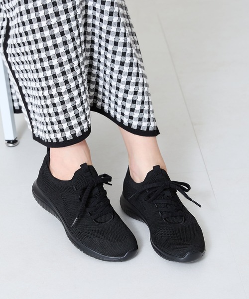 31 Sons de mode（トランテアン　ソン　ドゥ　モード）の「軽量 レースアップ ニット スニーカー /OT3765（スニーカー・レディース・ブラック/ホワイト/ピンク/ブルー・42/41/40/39/38/37/36/35/34）」の2枚目の写真