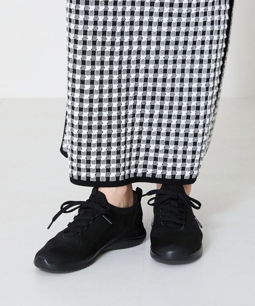 31 Sons de mode（トランテアン　ソン　ドゥ　モード）の「軽量 レースアップ ニット スニーカー /OT3765（スニーカー・レディース・ブラック/ホワイト/ピンク/ブルー・42/41/40/39/38/37/36/35/34）」の7枚目の写真