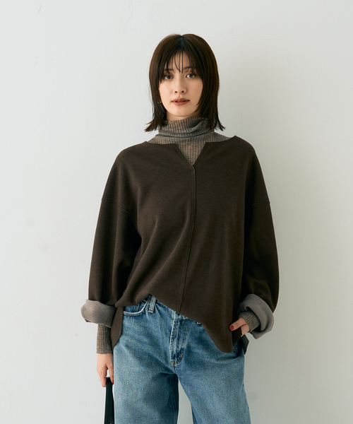 Rouge vif(ルージュヴィフ)の「圧縮ニットプルオーバーブラウス(ニット/セーター・レディース・ブラウン/チャコールグレー/ホワイト・フリー)」の13枚目の写真