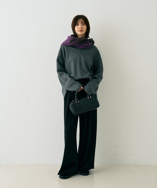 Rouge vif(ルージュヴィフ)の「圧縮ニットプルオーバーブラウス(ニット/セーター・レディース・ブラウン/チャコールグレー/ホワイト・フリー)」の16枚目の写真