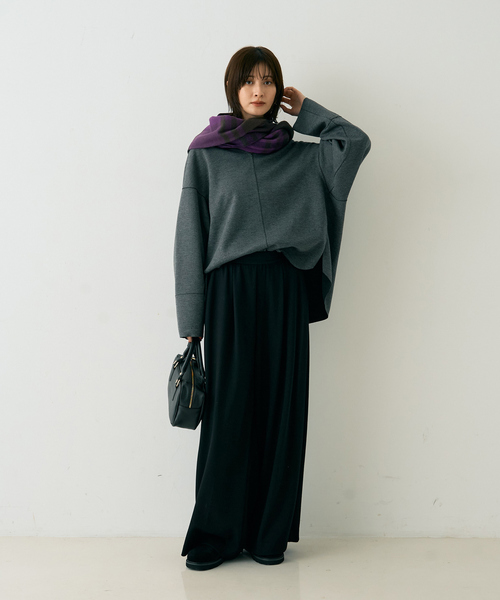 Rouge vif(ルージュヴィフ)の「圧縮ニットプルオーバーブラウス(ニット/セーター・レディース・ブラウン/チャコールグレー/ホワイト・フリー)」の20枚目の写真