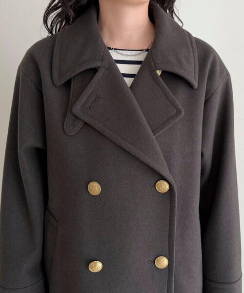fredy emue（フレディエミュ）の「【リバイバル/新色追加】ウール混ミドル丈Pコート（ピーコート・レディース・ベージュ系その他/ネイビー/チャコールグレー・38）」の21枚目の写真