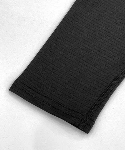 Reebok（リーボック）の「Reebok リーボック ブランド ワンポイント ロゴ ハイネック 長袖シャツ インナー（インナーウェア/肌着・メンズ・ブラック/ネイビー/チャコール・M/L/LL）」の16枚目の写真