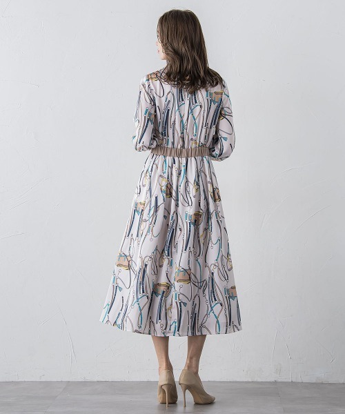 Viaggio Blu（ビアッジョブルー）の「馬具プリントワンピース≪手洗い可能≫（ワンピース・レディース・オフホワイト/ブルー・M/L/S/XS）」の14枚目の写真