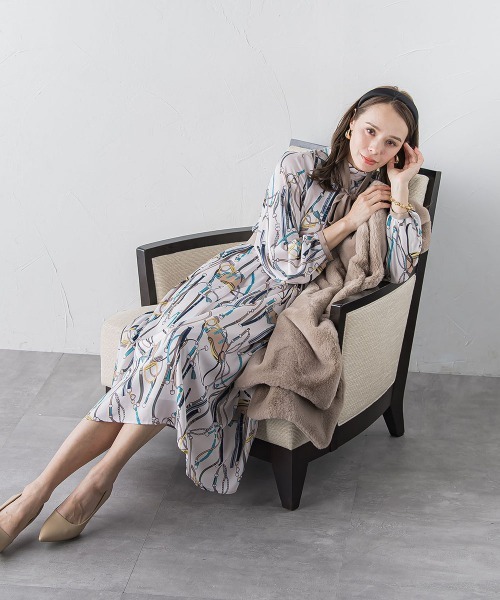 Viaggio Blu（ビアッジョブルー）の「馬具プリントワンピース≪手洗い可能≫（ワンピース・レディース・オフホワイト/ブルー・M/L/S/XS）」の5枚目の写真