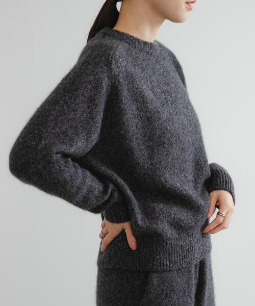 URBAN RESEARCH(アーバンリサーチ)の「new basic CASHMERE SILK MOULINE CREW-NECK KNIT(ニット/セーター・レディース・グレー系その他/ブラウン系その他・FREE)」の16枚目の写真