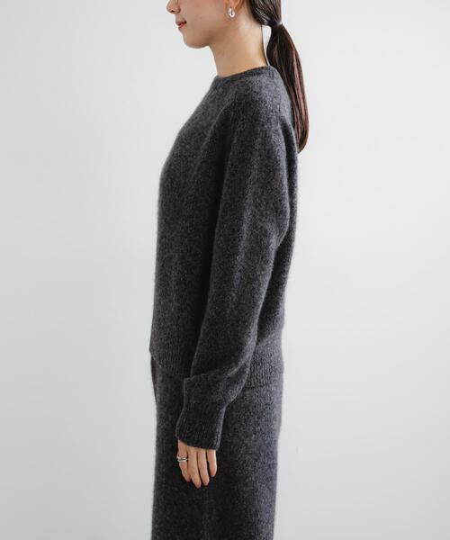 URBAN RESEARCH(アーバンリサーチ)の「new basic CASHMERE SILK MOULINE CREW-NECK KNIT(ニット/セーター・レディース・グレー系その他/ブラウン系その他・FREE)」の11枚目の写真