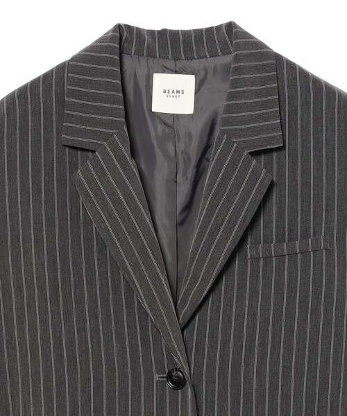 BEAMS HEART（ビームスハート）の「ピンストライプ リボン ジャケット（テーラードジャケット・レディース・グレー/ネイビー・FREE）」の22枚目の写真