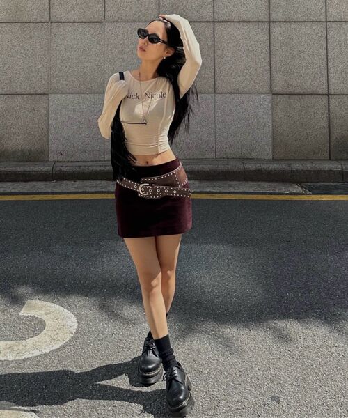 NICK&NICOLE（ニックアンドニコール）の「NICK PINTUCK LINE LS TOP_BEIGE（Tシャツ/カットソー・レディース・その他・FREE）」の4枚目の写真