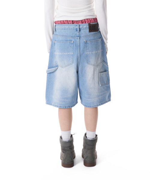 AAKAM(アーカム)の「Needlework Carpenter Bermuda Denim Pants (Blue)(その他パンツ・レディース・その他・1/2)」の4枚目の写真