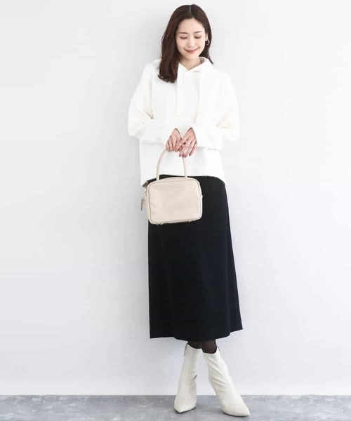 MK MICHEL KLEIN（エムケーミッシェルクラン）の「クロップド丈ニットフーディー/洗える（ニット/セーター・レディース・ベージュ/グレー/アイボリー・38）」の9枚目の写真