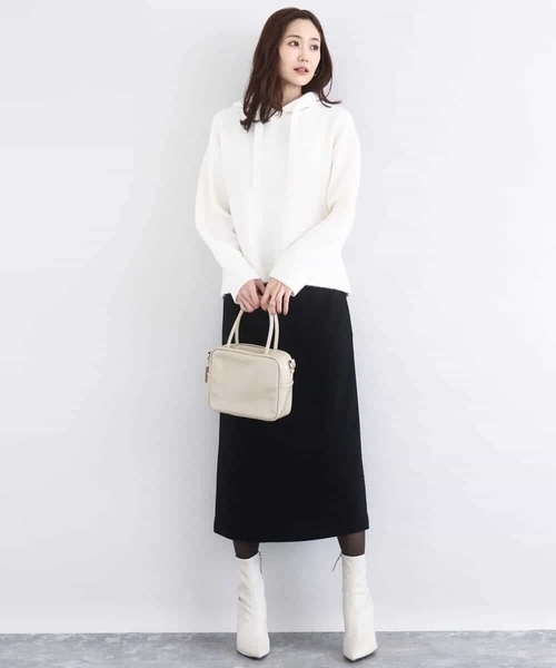 MK MICHEL KLEIN（エムケーミッシェルクラン）の「クロップド丈ニットフーディー/洗える（ニット/セーター・レディース・ベージュ/グレー/アイボリー・38）」の11枚目の写真