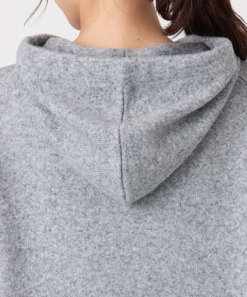 MK MICHEL KLEIN（エムケーミッシェルクラン）の「クロップド丈ニットフーディー/洗える（ニット/セーター・レディース・ベージュ/グレー/アイボリー・38）」の20枚目の写真