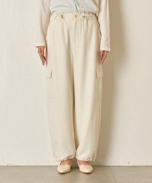 Jena espace merveilleux（ジェナ　エスパスメルヴェイユ）の「パラシュートカーゴパンツ（その他パンツ・レディース・チャコールグレー/アイボリー/ベージュ・FREE）」の11枚目の写真