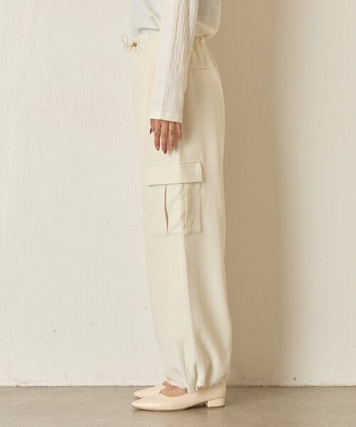 Jena espace merveilleux（ジェナ　エスパスメルヴェイユ）の「パラシュートカーゴパンツ（その他パンツ・レディース・チャコールグレー/アイボリー/ベージュ・FREE）」の12枚目の写真