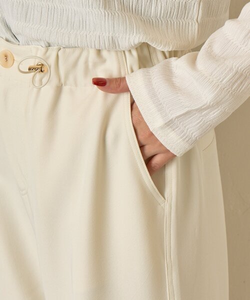 Jena espace merveilleux（ジェナ　エスパスメルヴェイユ）の「パラシュートカーゴパンツ（その他パンツ・レディース・チャコールグレー/アイボリー/ベージュ・FREE）」の16枚目の写真