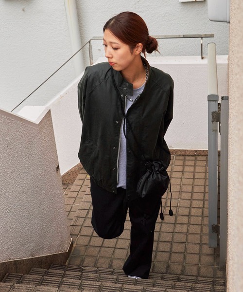 Barbour(バブアー)の「Barbour/バブア― blouson transport wax jacket スタンドカラー ワックスジャケット(ブルゾン・メンズ・セージグリーン/ブラック・40/38/36)」の13枚目の写真
