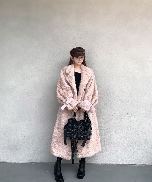 フェイクファーロングコート