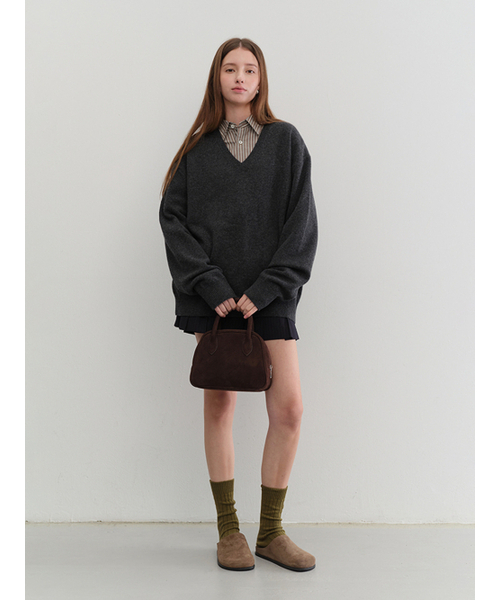 DUNST(ダンスト)の「SUEDE BOSTON TOTE BAG_UDBA5F202_DEEP BROWN(トートバッグ・レディース・ダークブラウン・FREE)」の2枚目の写真