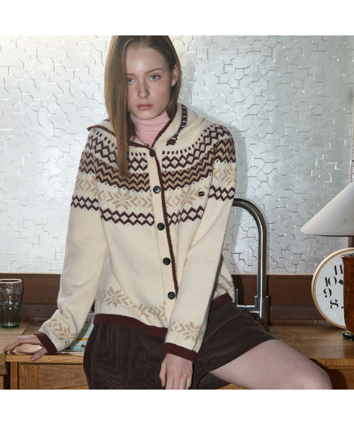 ANOETIC（アノエティック）の「NORDIC HOODIE KNIT CARDIGAN_4COLOR（カーディガン/ボレロ・レディース・ブラック/グレー/アイボリー/Cream・FREE）」の4枚目の写真