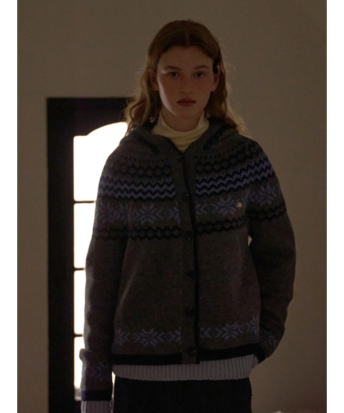 ANOETIC（アノエティック）の「NORDIC HOODIE KNIT CARDIGAN_4COLOR（カーディガン/ボレロ・レディース・ブラック/グレー/アイボリー/Cream・FREE）」の7枚目の写真