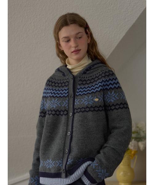 ANOETIC（アノエティック）の「NORDIC HOODIE KNIT CARDIGAN_4COLOR（カーディガン/ボレロ・レディース・ブラック/グレー/アイボリー/Cream・FREE）」の6枚目の写真