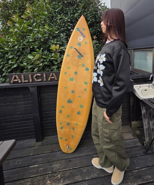 Loco Ocean(ロコオーシャン)の「HAWAII ALOHAプルメリア プリント スウェット(スウェット・レディース・グレー/ブラック・M/L)」の15枚目の写真