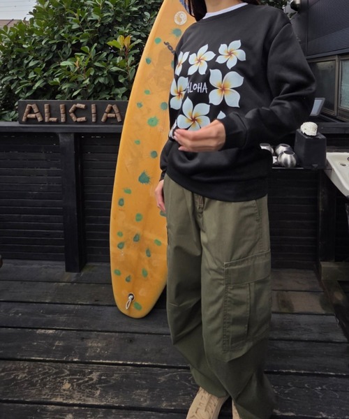 Loco Ocean(ロコオーシャン)の「HAWAII ALOHAプルメリア プリント スウェット(スウェット・レディース・グレー/ブラック・M/L)」の9枚目の写真