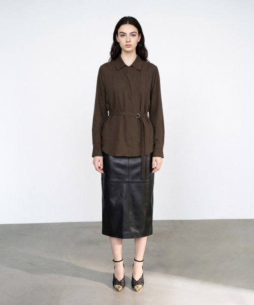 MAYVERU（メイバーユー）の「Dakota Belt Blouse _ Brown（シャツ/ブラウス・レディース・その他・F）」の6枚目の写真