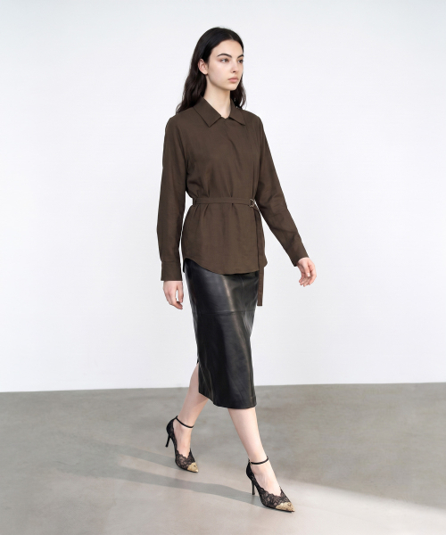 MAYVERU（メイバーユー）の「Dakota Belt Blouse _ Brown（シャツ/ブラウス・レディース・その他・F）」の3枚目の写真