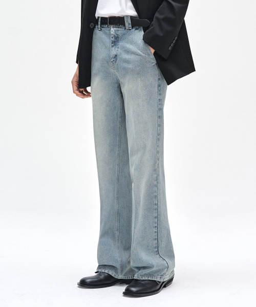 DECET(デケト)の「Dawn Semi Flared Jeans DCPT044YBlueA(デニムパンツ・レディース・その他・28/30/32/34/26)」の1枚目の写真