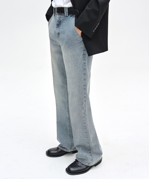 DECET(デケト)の「Dawn Semi Flared Jeans DCPT044YBlueA(デニムパンツ・レディース・その他・28/30/32/34/26)」の3枚目の写真