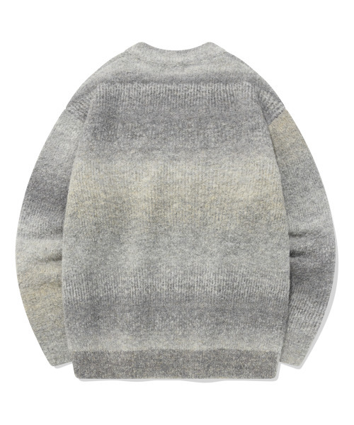 COVERNAT(カバーナット)の「グラデーションクルーネックニットグレー(ニット/セーター・レディース・その他・LARGE/MEDIUM/X-LARGE/SMALL)」の2枚目の写真