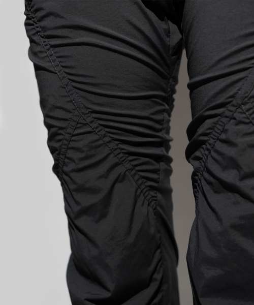 WHILE(ワイル)の「ソフトシェル レディース クライミングパンツ 登山用パンツ (クレイチャコール)(その他パンツ・レディース・その他・SMALL/MEDIUM)」の9枚目の写真