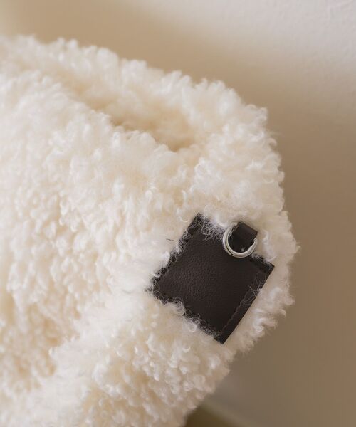 RETRO GIRL（レトロガール）の「もこもこショルダーバッグ（ショルダーバッグ・レディース・ブラウン/オフホワイト/ブラック系その他・ONE SIZE）」の21枚目の写真