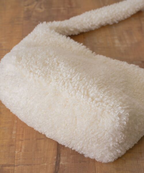 RETRO GIRL（レトロガール）の「もこもこショルダーバッグ（ショルダーバッグ・レディース・ブラウン/オフホワイト/ブラック系その他・ONE SIZE）」の22枚目の写真