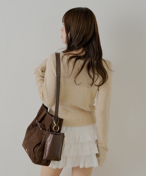 Chico（チコ）の「ラメシアーコンパクトニット（ニット/セーター・レディース・ベージュ/アイボリー/ブラック/ピンク・FREE）」の10枚目の写真