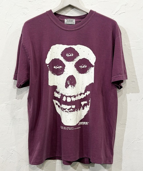 DIET BUTCHER SLIM SKIN（ダイエットブッチャースリムスキン）の「DIET BUTCHER SLIM SKIN / SOCIAL MISSFITS / ダイエットブッチャースリムスキン（Tシャツ/カットソー・メンズ・チャコールグレー/ピンク/ワインレッド・M/L/S/M）」の3枚目の写真